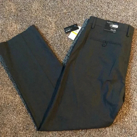 NWT Van Heusen Slacks 36x30‎ - Picture 1 of 4
